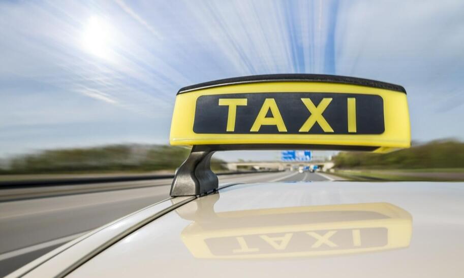Jakie są najważniejsze zalety korzystania z usług taxi dla firm?