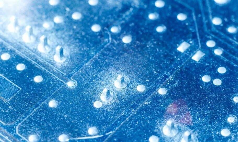 Dlaczego warto inwestować w antykorozyjne galwaniczne powłoki dla elektroniki?