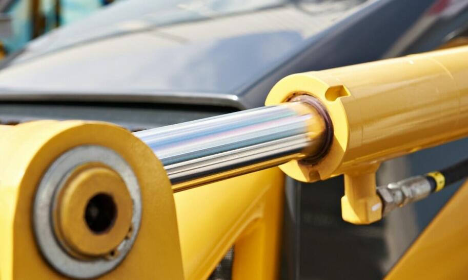 Hydrauliczny cylinder i jego rola w zwiększaniu wydajności specjalistycznych pojazdów