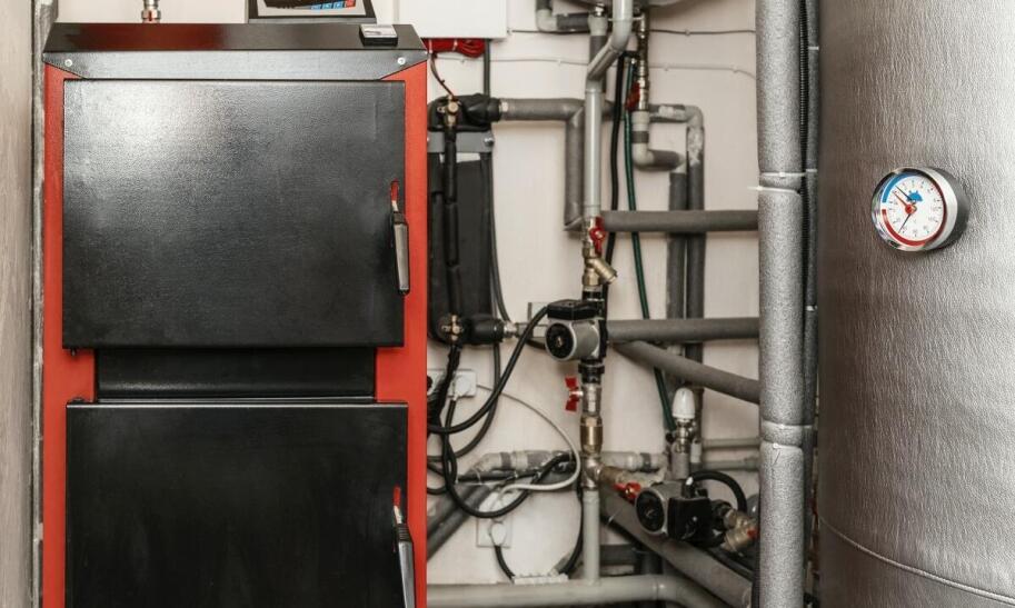 Jak podłączyć pompę obiegową do instalacji grzewczej?