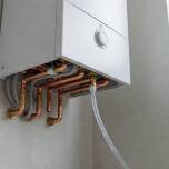 Dlaczego realna sprawność kotła kondensacyjnego w domu jednorodzinnym zależy od parametrów instalacji grzewczej