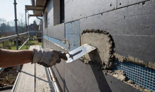 Wełna mineralna czy styropian grafitowy pod tynk elewacyjny w domu na Dolnym Śląsku