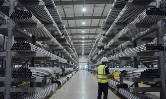 Jak hurtownia metali wspiera ciągłość dostaw certyfikowanych materiałów dla przemysłu