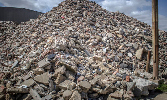 Czy gruz można poddać recyklingowi?