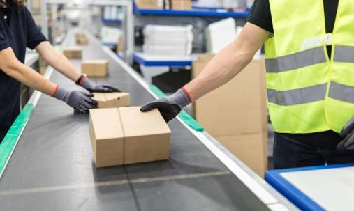 Jakie zastosowanie mają taśmy poślizgowe?