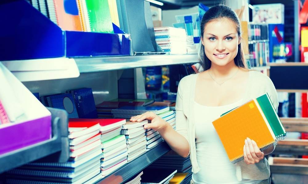 Co można znaleźć w sklepie papierniczym?