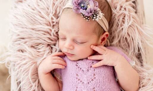 Sukienki dzianinowe rekomendowane dla dziewczynek