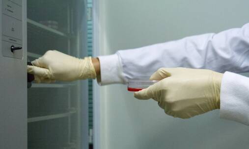 Kryteria wyboru mebli laboratoryjnych