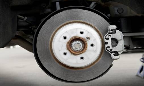 Na czym polega regeneracja zacisków hamulcowych?