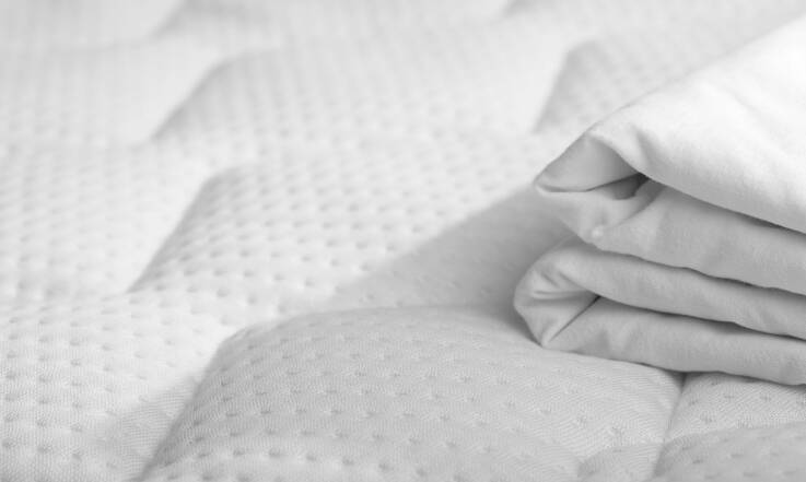 Dlaczego warto zdecydować się na materac z naturalnego lateksu Talalay?