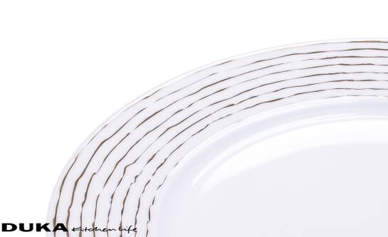 Stół w karnawałowej odsłonie