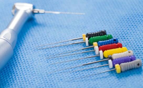Jakie są wskazania do leczenia endodontycznego?