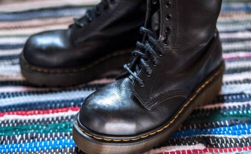 Gdzie najlepiej szukać idealnych glanów?