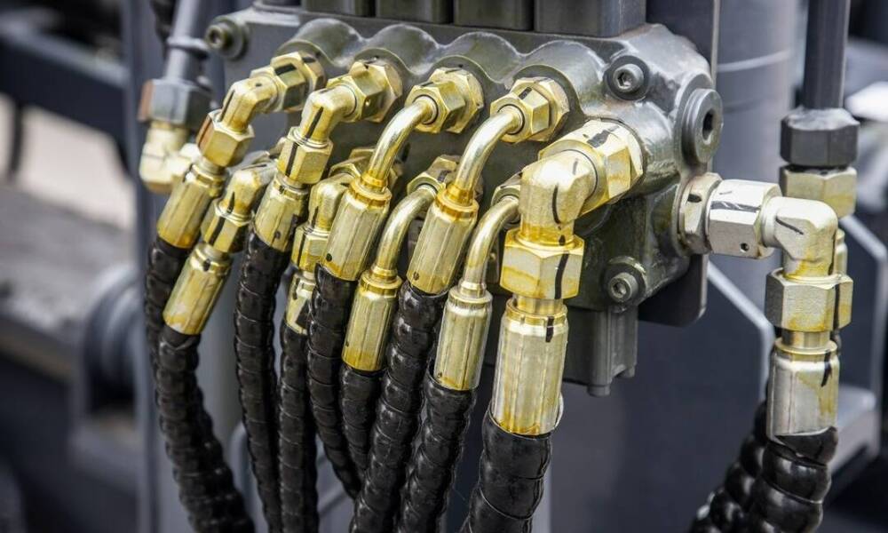 Siłowniki pneumatyczne jednostronnego a dwustronnego działania – porównanie