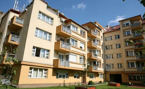 Czym różni się spółdzielnia od wspólnoty mieszkaniowej?