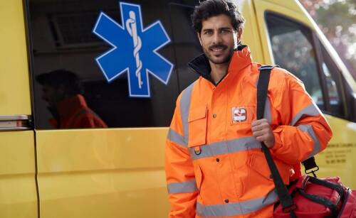 Jak dbać o strój ratownika medycznego?