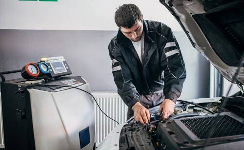 Maszyny niezbędne do obsługi klimatyzacji samochodowej
