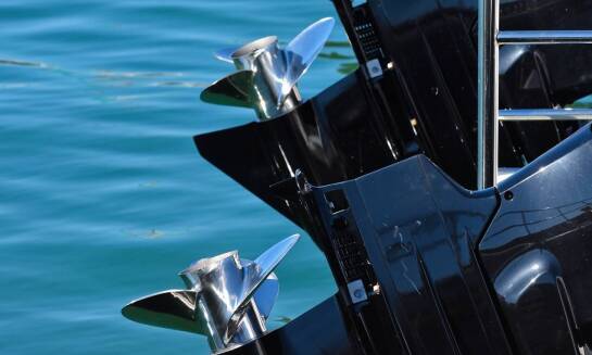 Dlaczego warto sięgać po silniki zaburtowe od renomowanych marek?