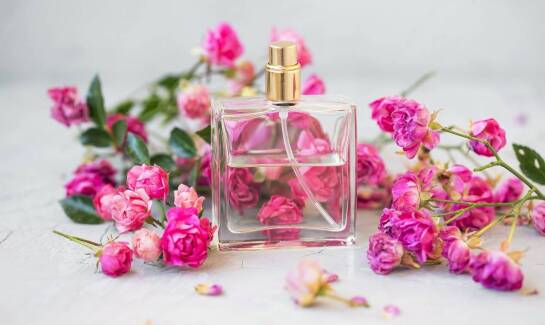 Zapachy perfum idealne na lato