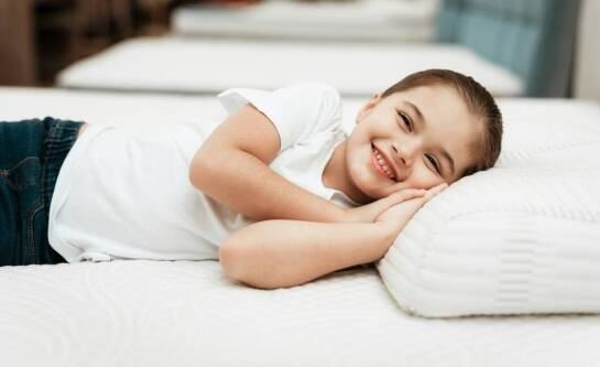 Rozmiary materaców dla dzieci i młodzieży - jak wybrać odpowiedni model?