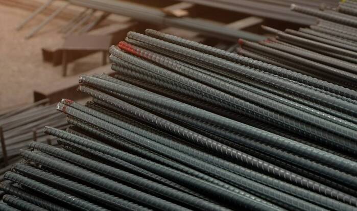 Jak przebiega proces produkcji prętów gwintowanych?