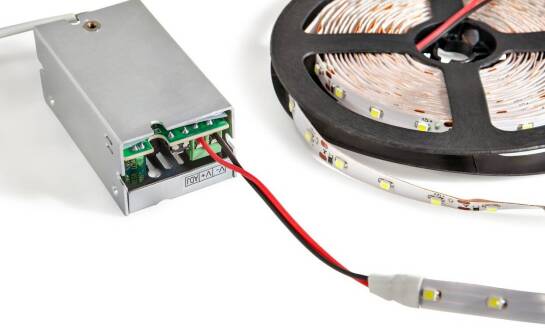 Do czego można wykorzystać zasilacz hermetyczny 12v?