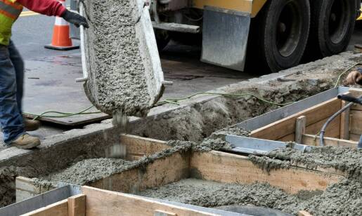 Dlaczego warto kupować gotowy beton z wytwórni?