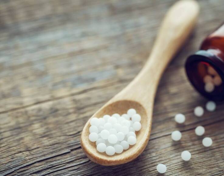 Czym jest homeopatia i kiedy może być pomocna dla zdrowia?