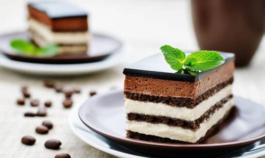 Dlaczego po obiedzie odczuwamy chęć na deser?