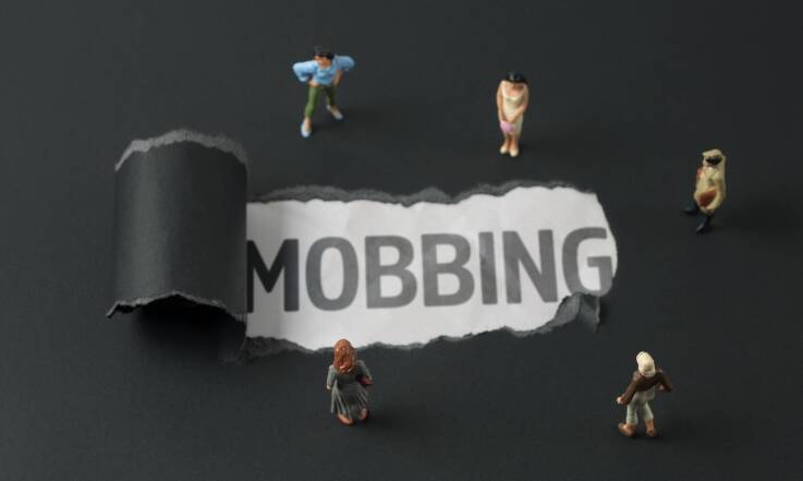 Jak się bronić przed mobbingiem w pracy?