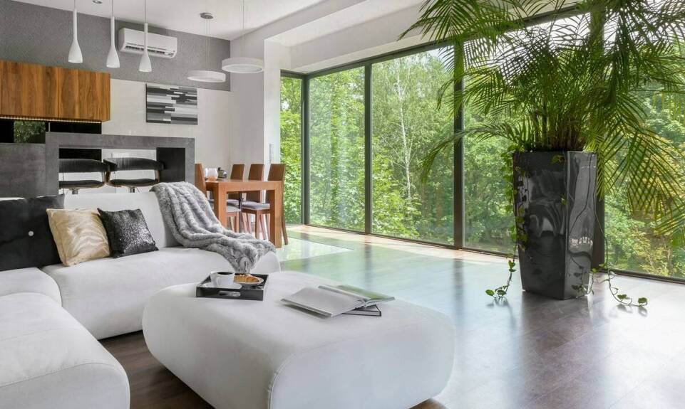 Trendy w architekturze i designie wnętrz: jak wpływają na wartość nieruchomości?