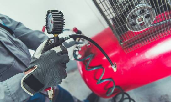 Typowe usterki i sposoby naprawy kompresorów