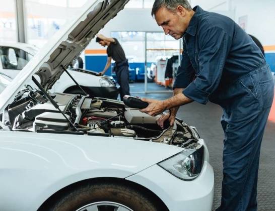 Przegląd samochodu. Jak często należy go wykonywać?