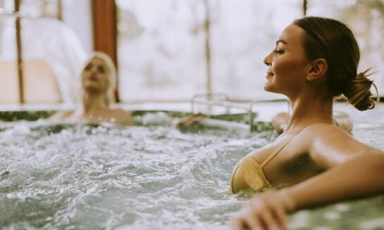 Kiedy konieczny jest serwis jacuzzi?