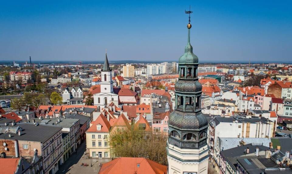 Jakie korzyści płyną ze współpracy z pośrednikiem nieruchomości?