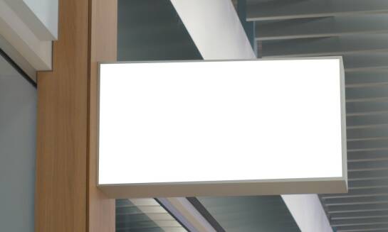 Jak folia Backlit Film może zrewolucjonizować Twoje projekty reklamowe?