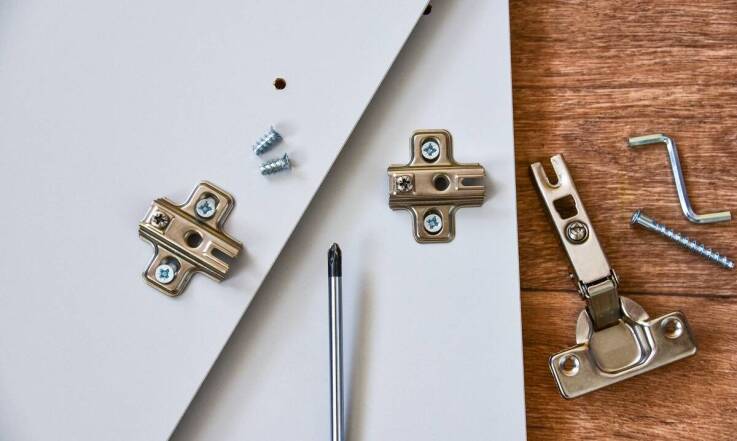 Odkryj zalety akcesoriów meblowych Blum