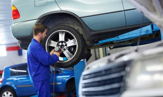 Co warto wiedzieć przed pierwszą wizytą u mechanika samochodowego w Będzinie?