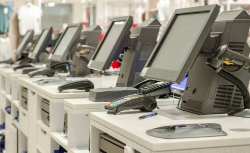 Płatności elektroniczne - jak wprowadzić je w swoim punkcie sprzedaży?