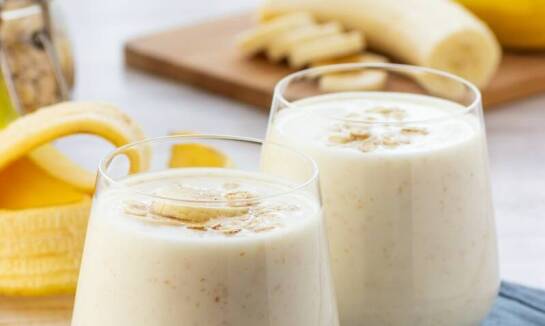 Przepisy na zdrowe i smaczne śniadania z masłem orzechowym