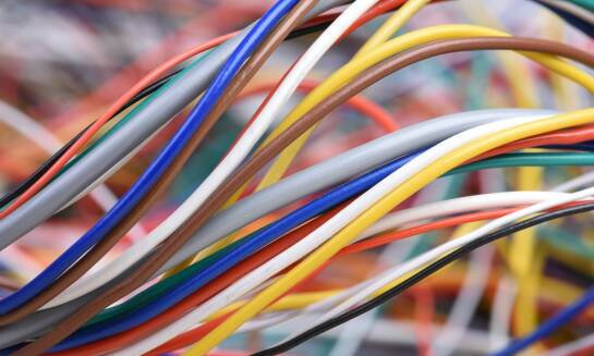 Optymalizacja usług i produktów w branży wiązek kablowych