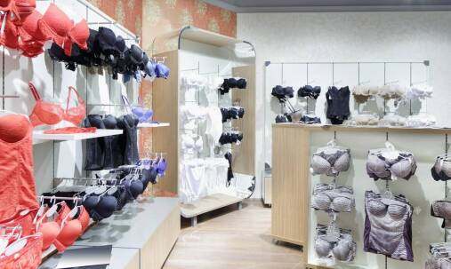 Odzież erotyczna: kiedy warto sięgnąć po bardziej odważne kreacje?