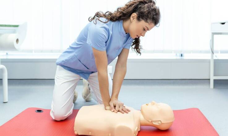 Fantomy do nauki resuscytacji - kluczowe elementy dobrego szkolenia