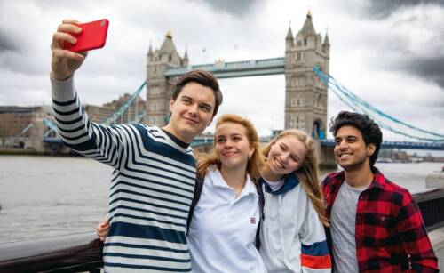 Obozy językowe za granicą - nauka i zabawa w jednym