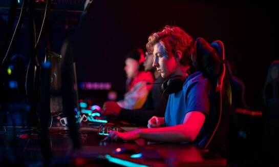 Jaki wpływ ma ergonomia na komfort gry przy stole do piłkarzyków?