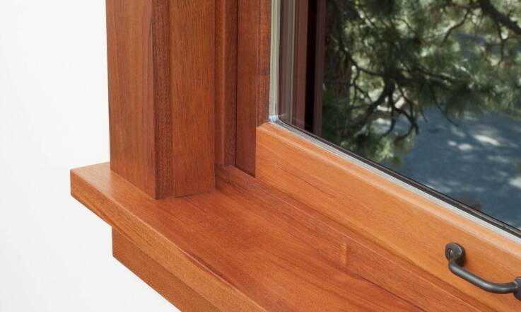 Okna drewniane: zalety i możliwości aranżacyjne