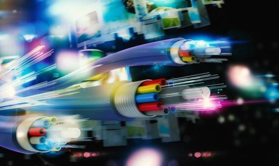 Przesył danych w chmurze - korzyści związane z nowoczesnymi rozwiązaniami telekomunikacyjnymi