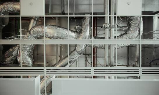 Przegląd najnowszych trendów i technologii w urządzeniach procesowych dla branży farmaceutycznej i medycznej