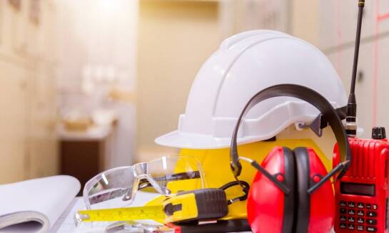 Ocena ryzyka zawodowego - jak ją przeprowadzić i jakie korzyści przynosi?