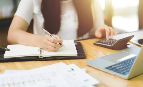 Jak zrozumieć swoje wydatki osobiste i kontrolować budżet domowy